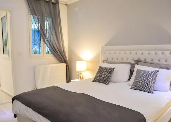Sidi Bou Said Family villas