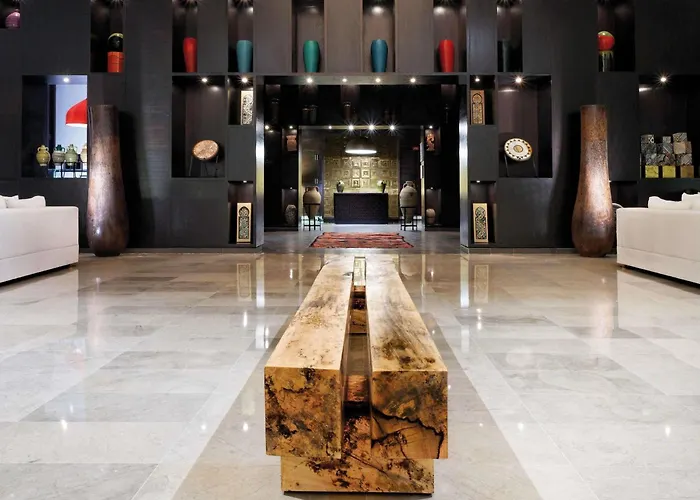 Luxury Hotels in La Marsa near El Abidine Mosque
